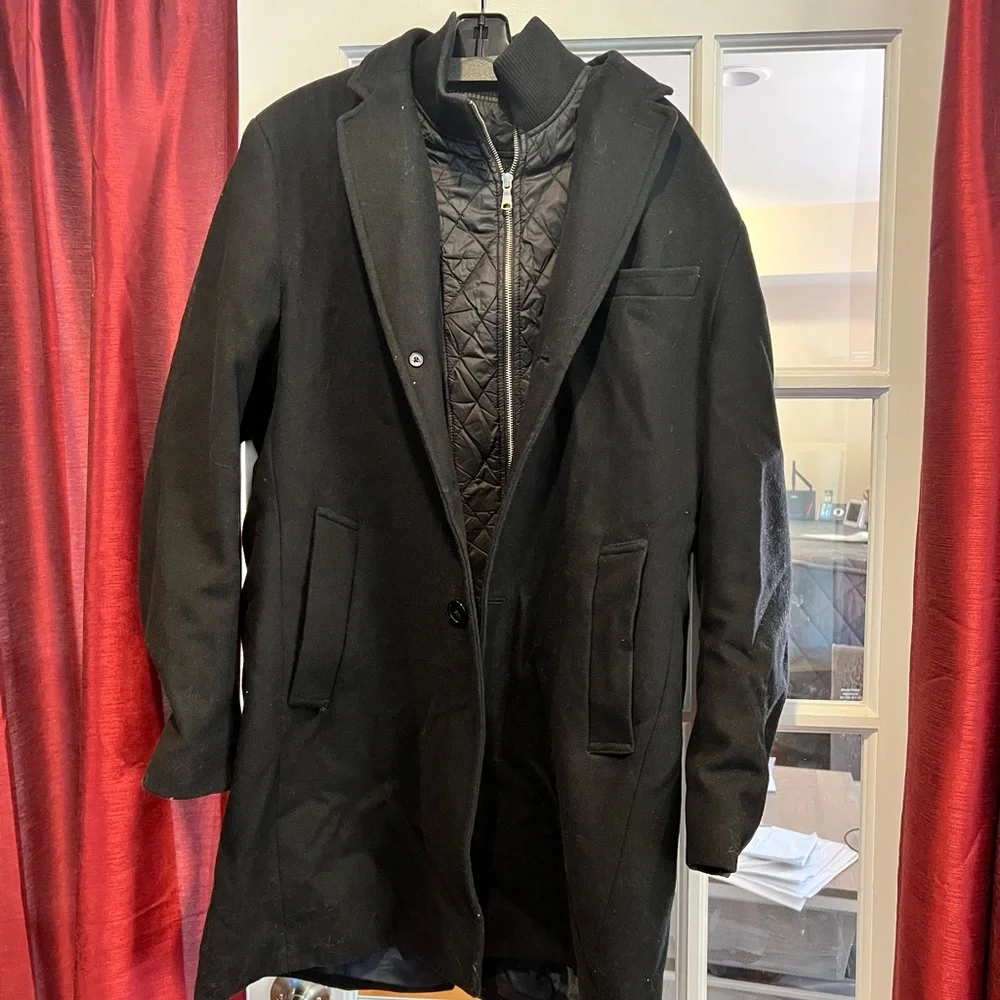 Banana Republic Men's Dark Trench Coat with Quilted Lining